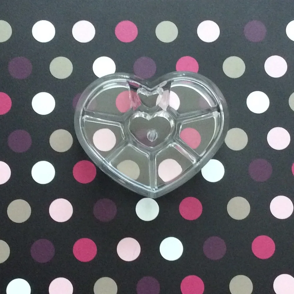 NWOT Clear Heart Shaped Cosmetic Organizer